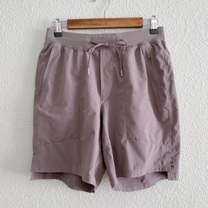 Lululemon License to Train Linerless Short 7" Men Shorts